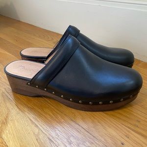New Madewell Cecily Clog In Oiled Leather Size 10